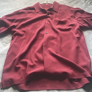 Tommy Bahama Cranberry Off Red All Silk Button Up | XL | Excellent Condition